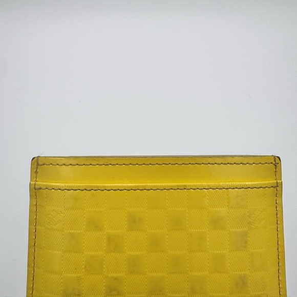 Limited Edition Louis Vuitton Damier Facette Card Holder - Picture 3 of 11